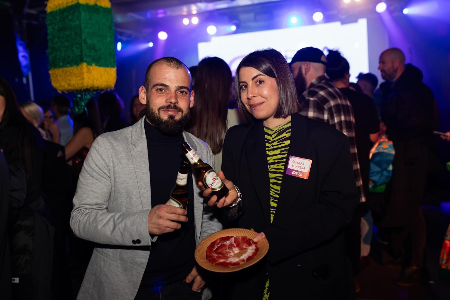#HeymondoBirratour no solo es networking, también es una noche de diversión. ¡Primera tanda de fotos!
📸 @miguel_lafotto
#Birratour #creadoresdecontenido #influencers