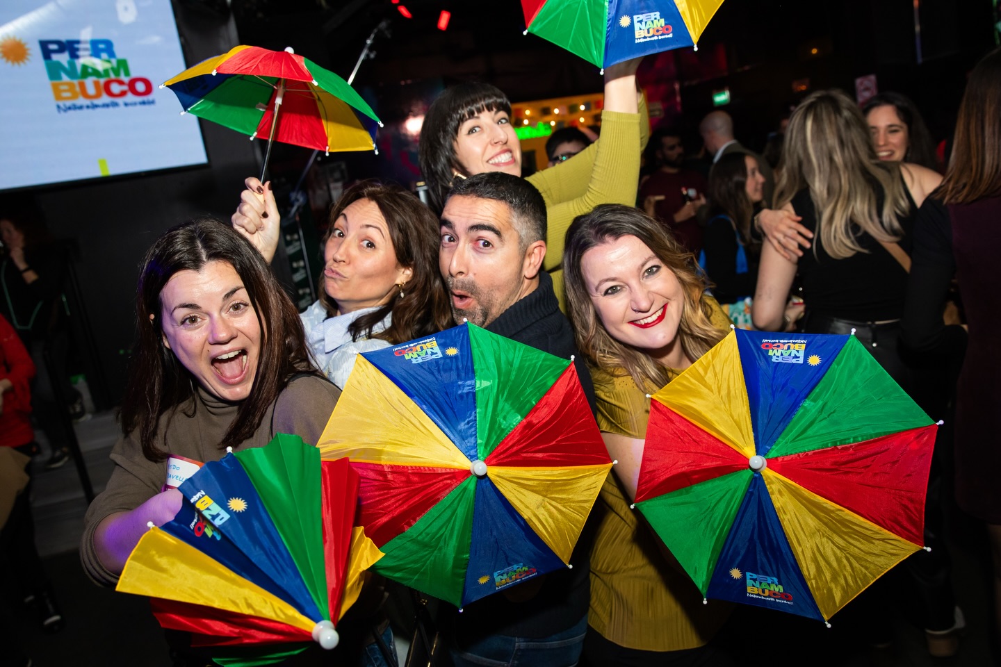 Ya casi casi terminamos. Imposible no compartir tantas y tantas fotos de esa noche.
Pronto estarán todas en nuestra web birratour.com
#HeymondoBirratour #creadoresdecontenido #influencers #viajes