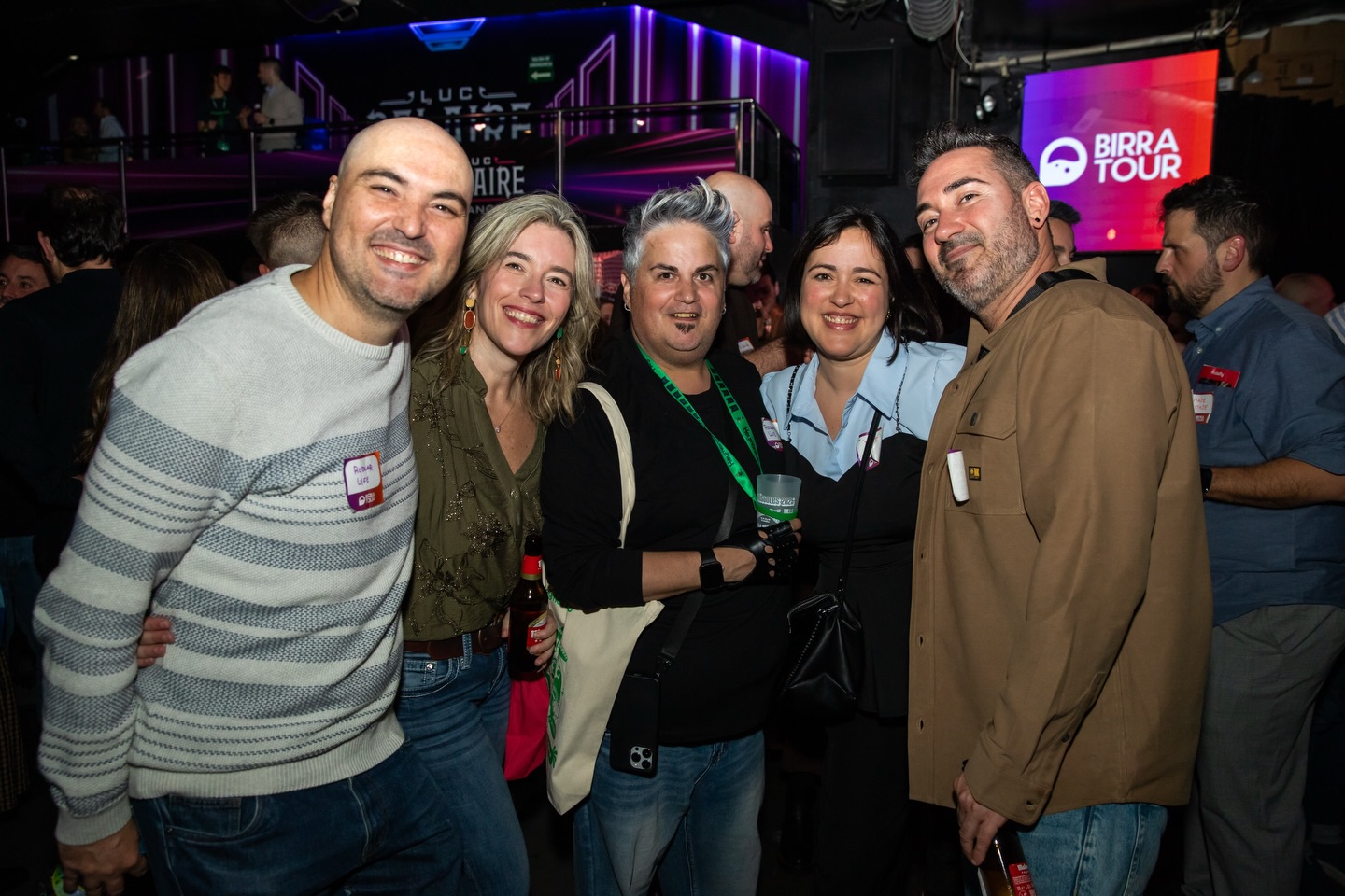 Ya casi casi terminamos. Imposible no compartir tantas y tantas fotos de esa noche.
Pronto estarán todas en nuestra web birratour.com
#HeymondoBirratour #creadoresdecontenido #influencers #viajes