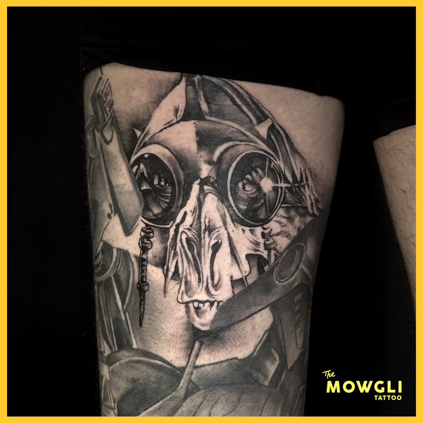 Merci @el_romsi
#starwars
#starwarstattoo
#sebulba
@tatouagemagazine
@tatoueurstatouagesfrance
@i.am.ink_tattooproducts