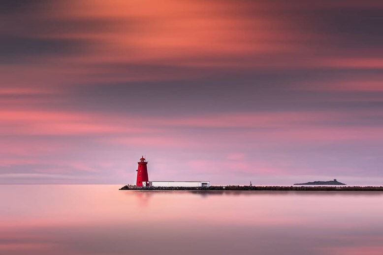 Ciel en feu, mer soyeuse et une photo rendue possible grâce à la magie des filtres Kase.
Avec les filtres dégradés et ND de Kase Filters, chaque détail est maîtrisé :
💠 Exposition équilibrée,
💠 Couleurs intensifiées,
💠 Pose longue parfaitement fluide.
Quand la technique sublime l’instant, il ne reste plus qu’à déclencher.
📸 @zdenekmalichlandscapes
📸 Canon 5DmarkIII
🎛️ f/16 • 120mm • 390s • ISO 50
🪟Kase RGN 0.9 slime line + ND64
#kasefiltersfrance #kasefiltersglobal #nd64 #ndfilters