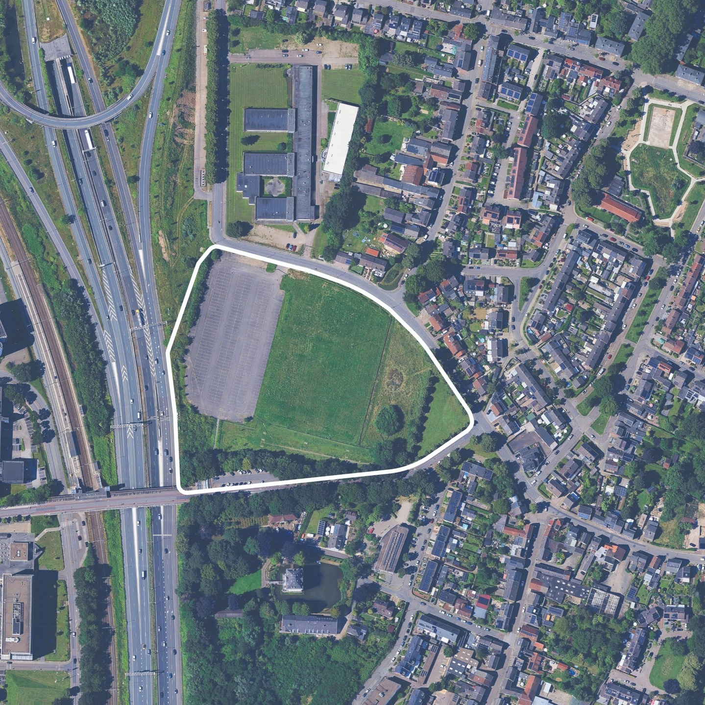 Won: New sports hall and community hub for Maastricht East @gemeente.maastricht has officially awarded the contract for the new sports hall at Demertd…