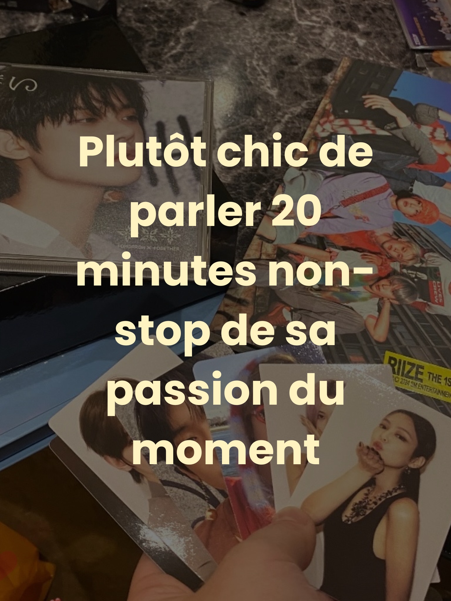 On nous a souvent fait croire, nous neuroatypique, que nos différences étaient bizarres, gênantes, ou à cacher. Qu’il fallait se fondre dans le moule, se justifier, s’excuser d’être comme on est.
Soyons claires : non, un trouble n’est pas un super-pouvoir. Il y a des jours difficiles, de la fatigue, des galères que personne ne voit. Ça, je ne le romantise pas.
Mais quand on prend le temps de regarder d’un peu plus près, beaucoup de ces « différences » ne sont pas que des problèmes à corriger. Elles ont aussi leur part intéressante, précieuse même. Et ça mérite d’être dit, autant que le reste.
#kindachic #neuroatypie #anxiétésociale #regulationemotionnelle #specialinterest