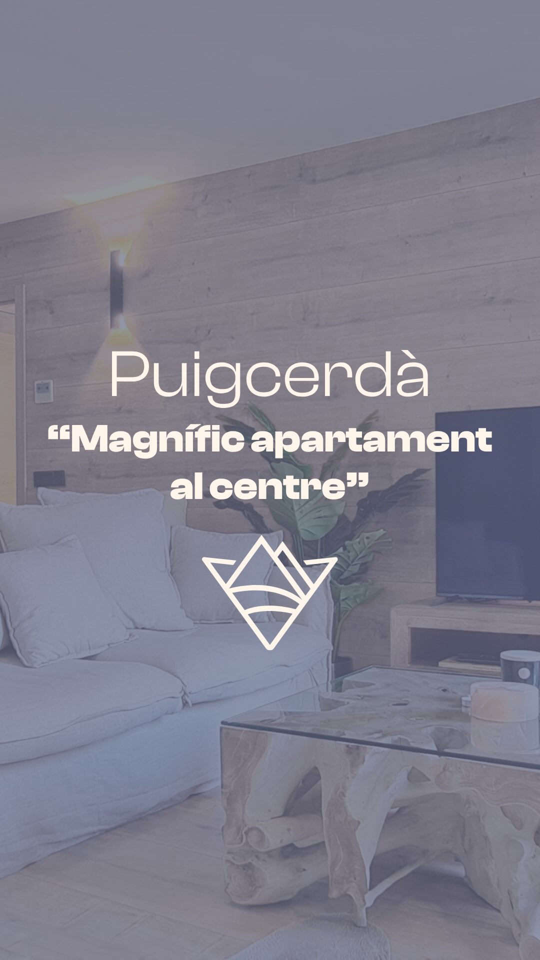 ✨ Magnífic apartament de recent construcció al centre de Puigcerdà
🏡 Construït l’any 2024, aquest elegant apartament combina disseny contemporani, acabats d’alta qualitat i una ubicació immillorable al cor de Puigcerdà.
• Ampli i lluminós saló-menjador amb sortida al balcó i vistes al Campanar
• Cuina oberta, moderna i totalment equipada
• 3 habitacions dobles amb armaris encastats
• 2 banys complets
• 2 àmplies terrasses interiors + balcó
• Plaça d’aparcament i traster al mateix edifici
📞 972 88 18 00
#cerdanya #immobiliària #apartaments #puigcerdà